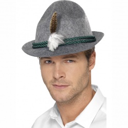 Bavorský klobouk s peřím